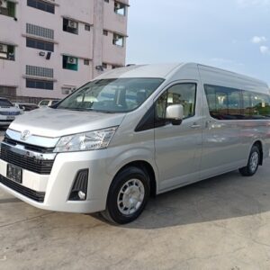 2024 TOYOTA COMMUTER