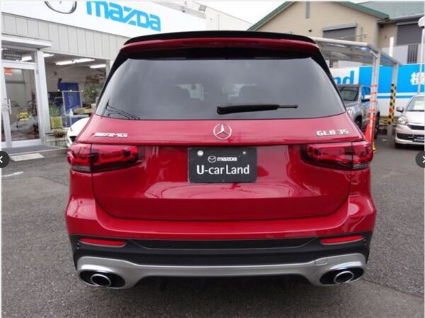 Mercedes-AMG GLB 35 2023 - Image 6