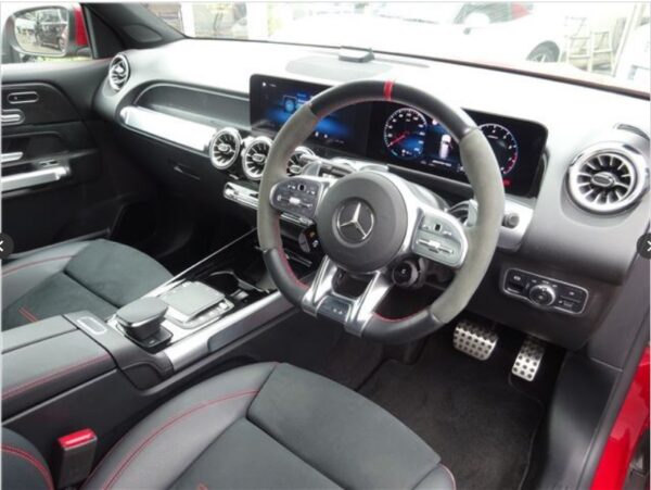 Mercedes-AMG GLB 35 2023 - Image 8