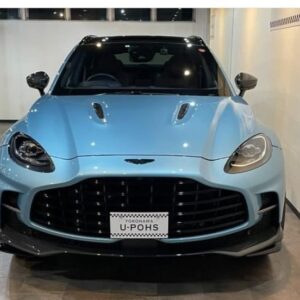 Aston Martin DBX707 2023