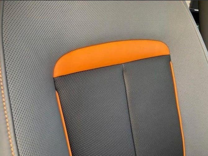 Rolls-Royce Cullinan Black Badge 2023 - Image 12