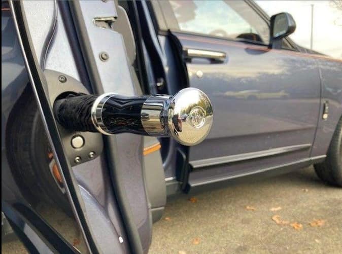 Rolls-Royce Cullinan Black Badge 2023 - Image 18