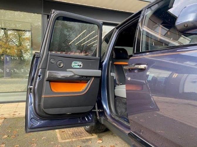 Rolls-Royce Cullinan Black Badge 2023 - Image 20