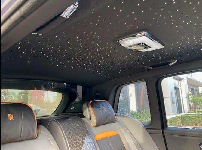 Rolls-Royce Cullinan Black Badge 2023 - Image 32