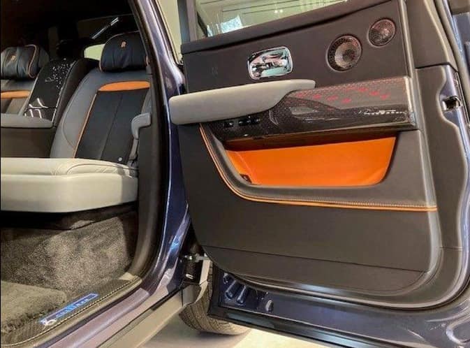 Rolls-Royce Cullinan Black Badge 2023 - Image 36