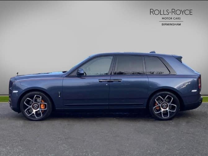 Rolls-Royce Cullinan Black Badge 2023 - Image 6