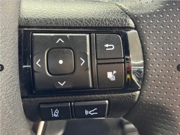2023 TOYOTA HILUX GR SPORT – DOUBLE CAB 4x4 - Image 12
