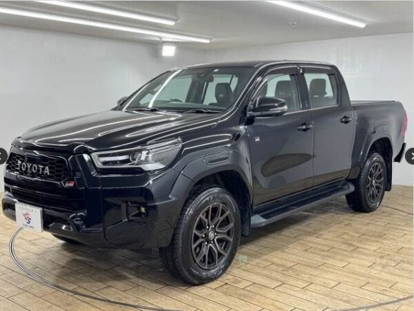 2023 TOYOTA HILUX GR SPORT – DOUBLE CAB 4x4 - Image 18