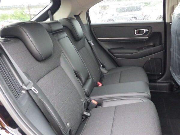 Honda Black Vezel Z package 2024 (Stock ID: 5296) - Image 7