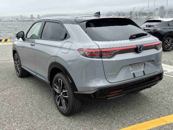 Honda Vezel Grey Z Play (2024  Stock ID: 5289) - Image 3