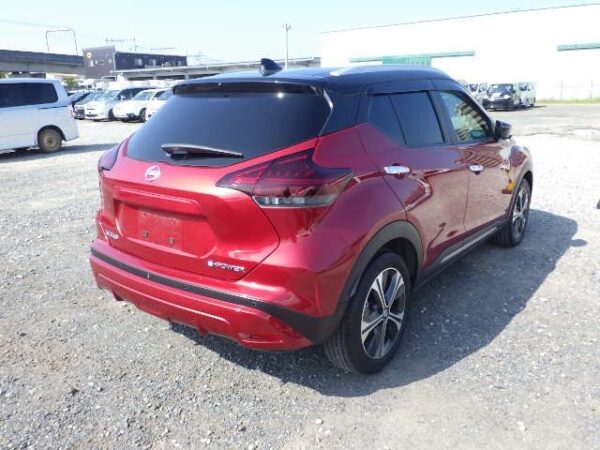 NISSAN Kicks Red 2 Tone X 2021 e-power  (Stock ID: 5284) - Image 5