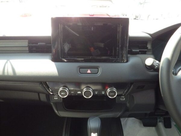 Honda X Red Vezel  (Stock ID: 5340) - Image 12