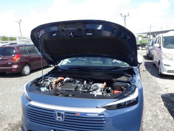 Honda Blue Z Play Vezel 2024 brand new facelift(Stock ID: 5343) - Image 4