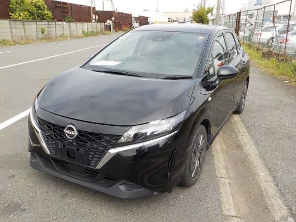 Nissan Black Note 2021 2WD - Image 11