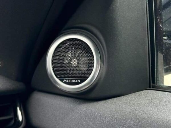 Range Rover Evoque 2023 - Image 15