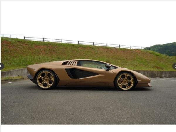 Lamborghini Countach LPI800 2022 - Image 5
