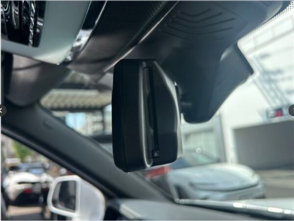 Rolls-Royce Cullinan Grace White 2024 - Image 19