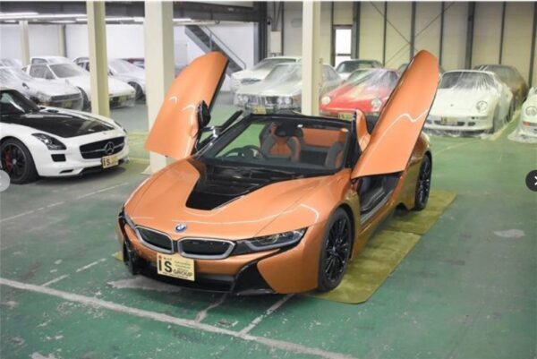 BMW i8 Roadster 2021 - Image 2