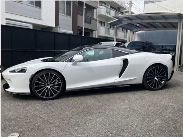 McLaren GT Luxe White 2023 - Image 5