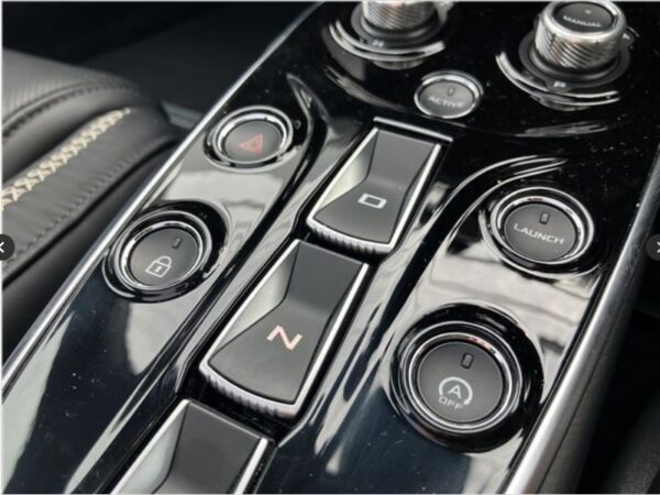 McLaren GT Luxe White 2023 - Image 27