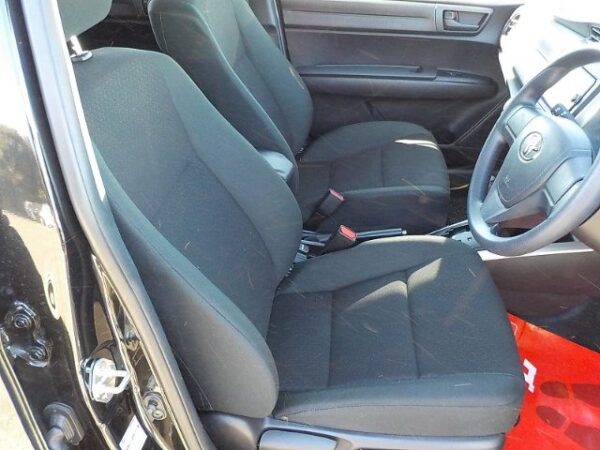 TOYOTA COROLLA FIELDER EX 2023 - Image 11