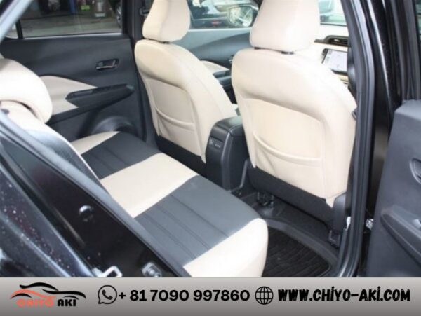 Nissan Kicks New Shape X Two Tone Interior 2023 - Image 8