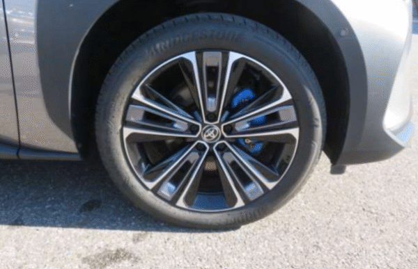 2023 Toyota bZ4X Z – Fully Electric SUV - Image 13