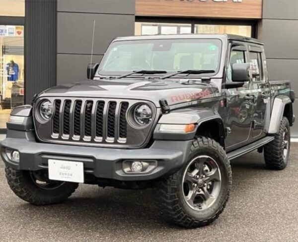 2023 JEEP GLADIATOR – 3.6L V6 PETROL - Image 8
