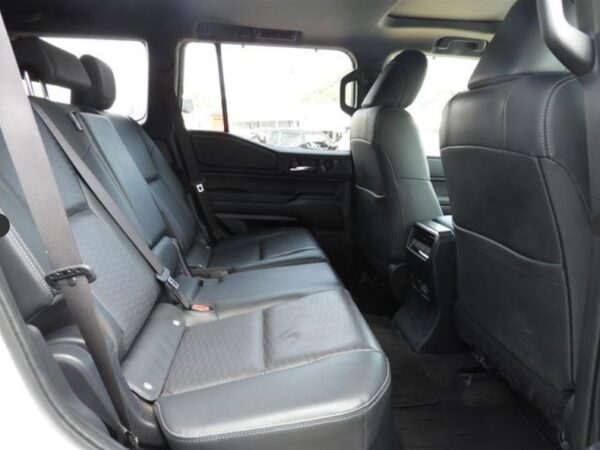 Land Cruiser 250 VX Package 2024 - Image 11